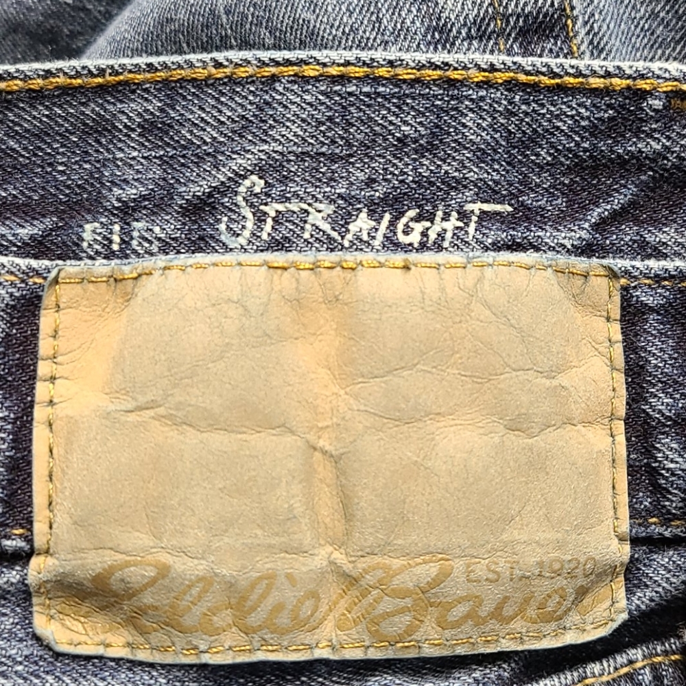 EDDIE BAUER 35x28 VINTAGE STRAIGHT FADED MENS BLUE JEANS - Picture 8 of 8